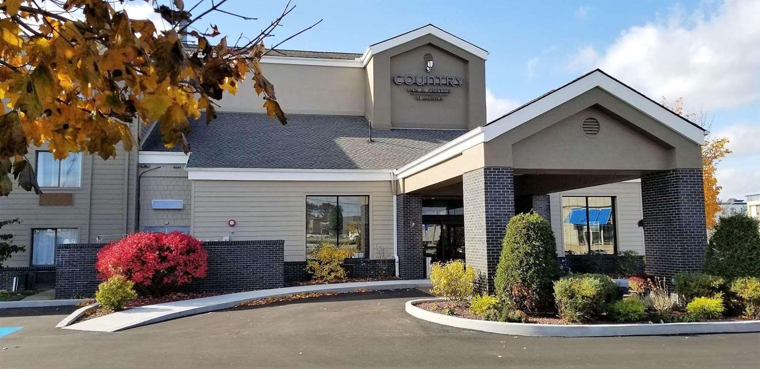 Country Inn & Suites by Radisson, Erie, PA 4/42