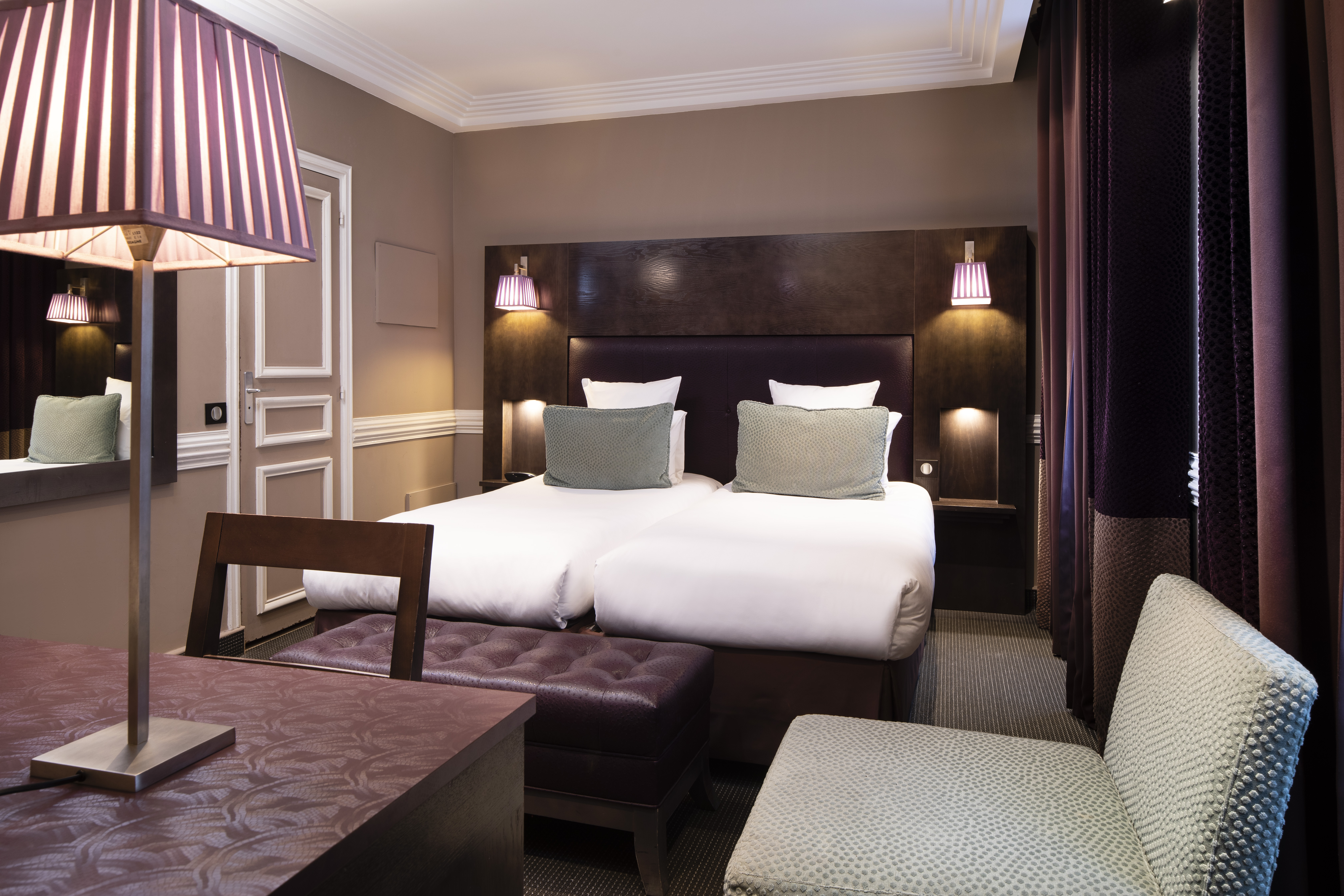 Standard, Twin Beds