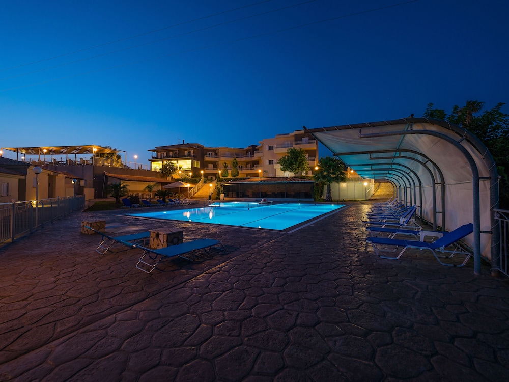 Panorama Resort 45/50