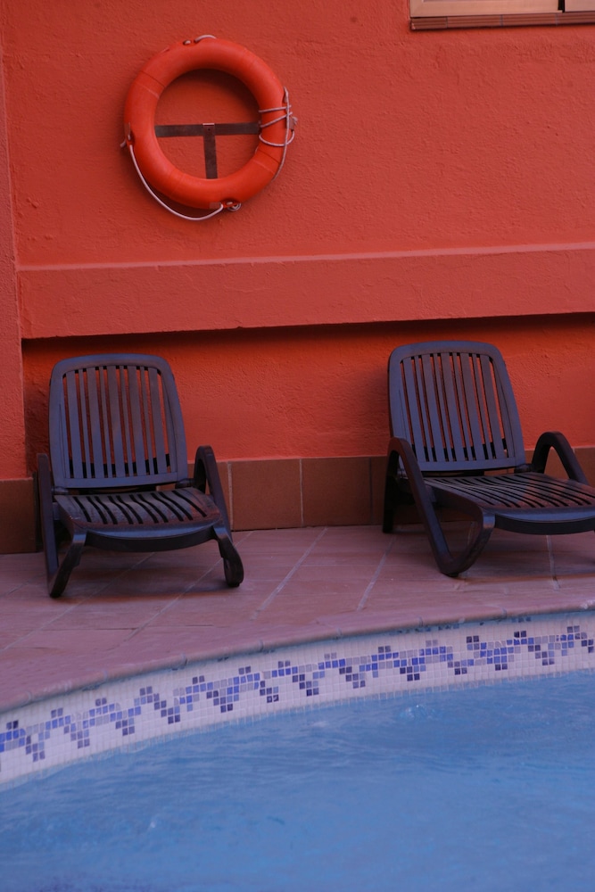 HOTEL TOSSA CENTER 24/31
