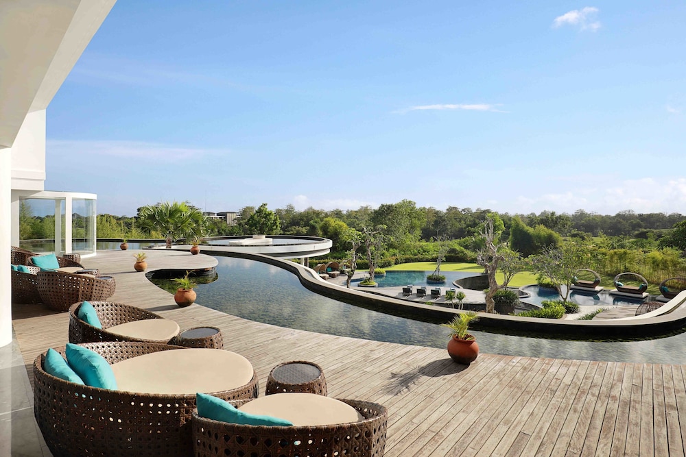 Swiss-Belresort Pecatu 55/63