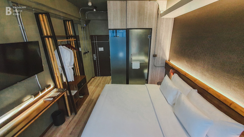 Hotel Ordinary Bangkok 11/50