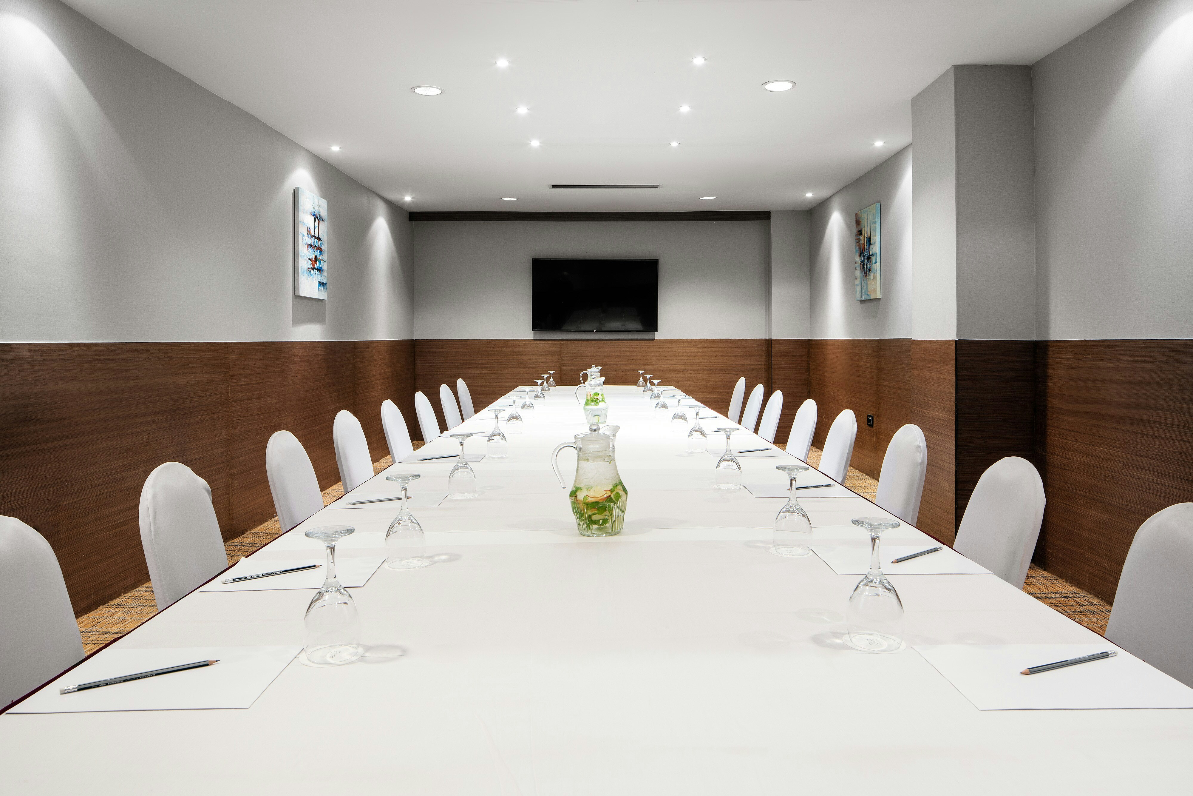 Four Points By Sheraton Dar Es Salaam New Africa 16/28