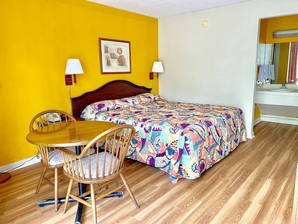 Ramada by Wyndham Lumberton NC North 37/60