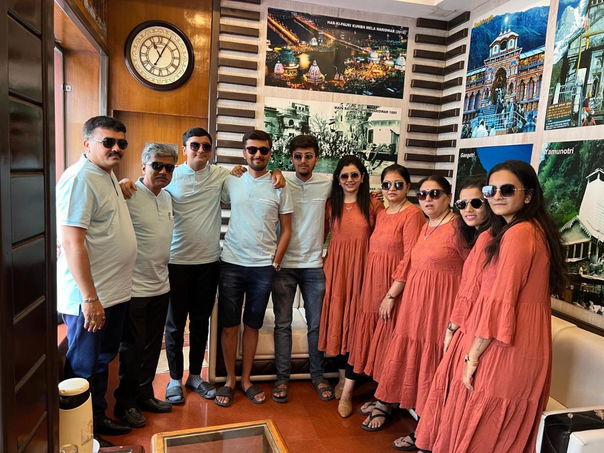 HOTEL KRISHNA JI 19/67