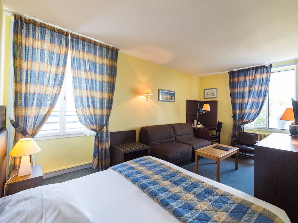 Armoric Hotel 18/57