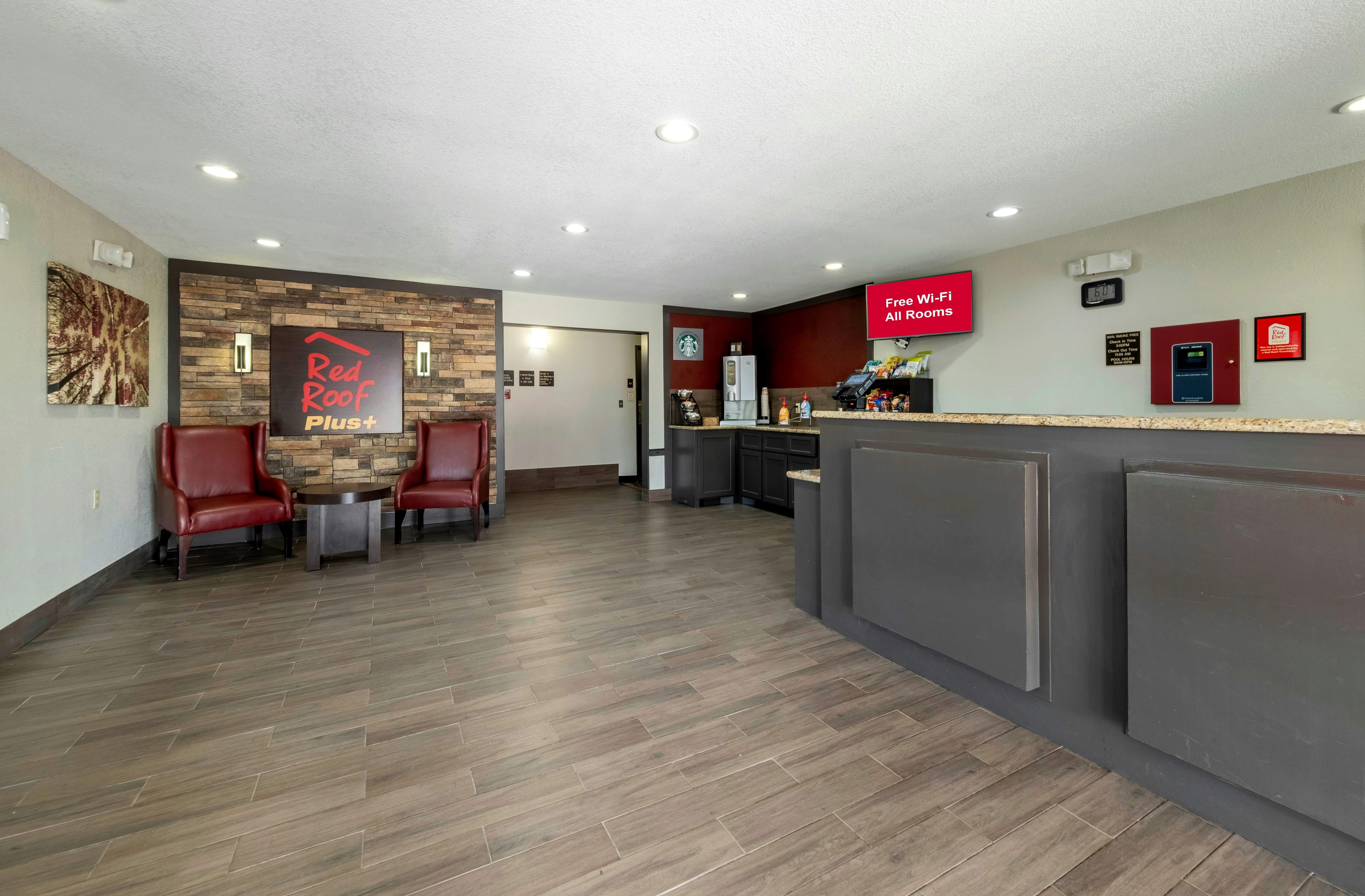 Red Roof Inn Plus Huntsville 4/33
