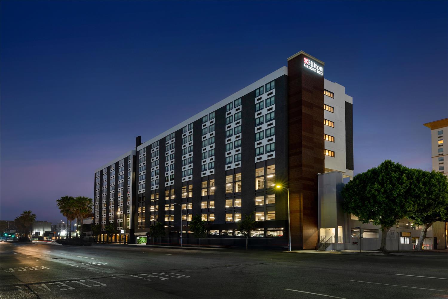Hilton Garden Inn LAX Los Angeles Airport 14/60