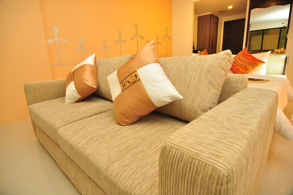 The Blueco Hotel 12/64