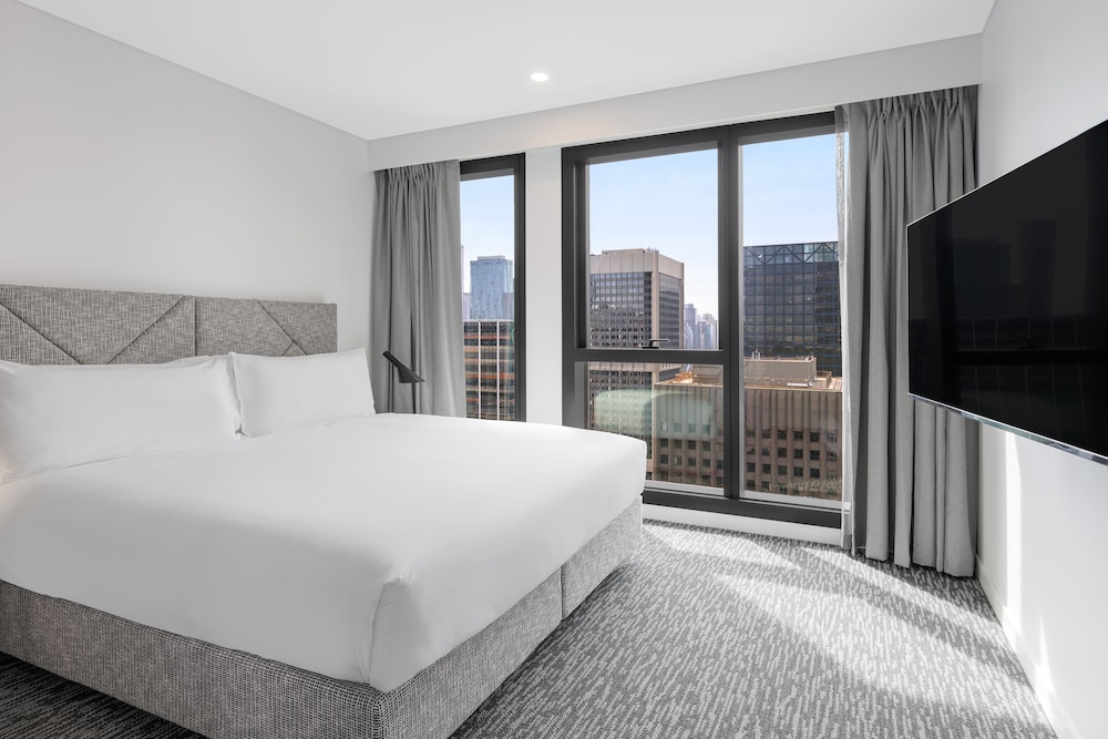 3 BEDROOMS, ALTITUDE, SUITE