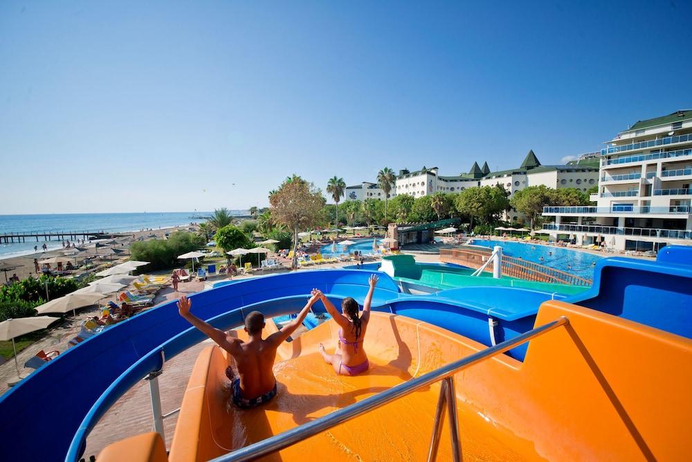 MC Beach Resort Hotel 47/53