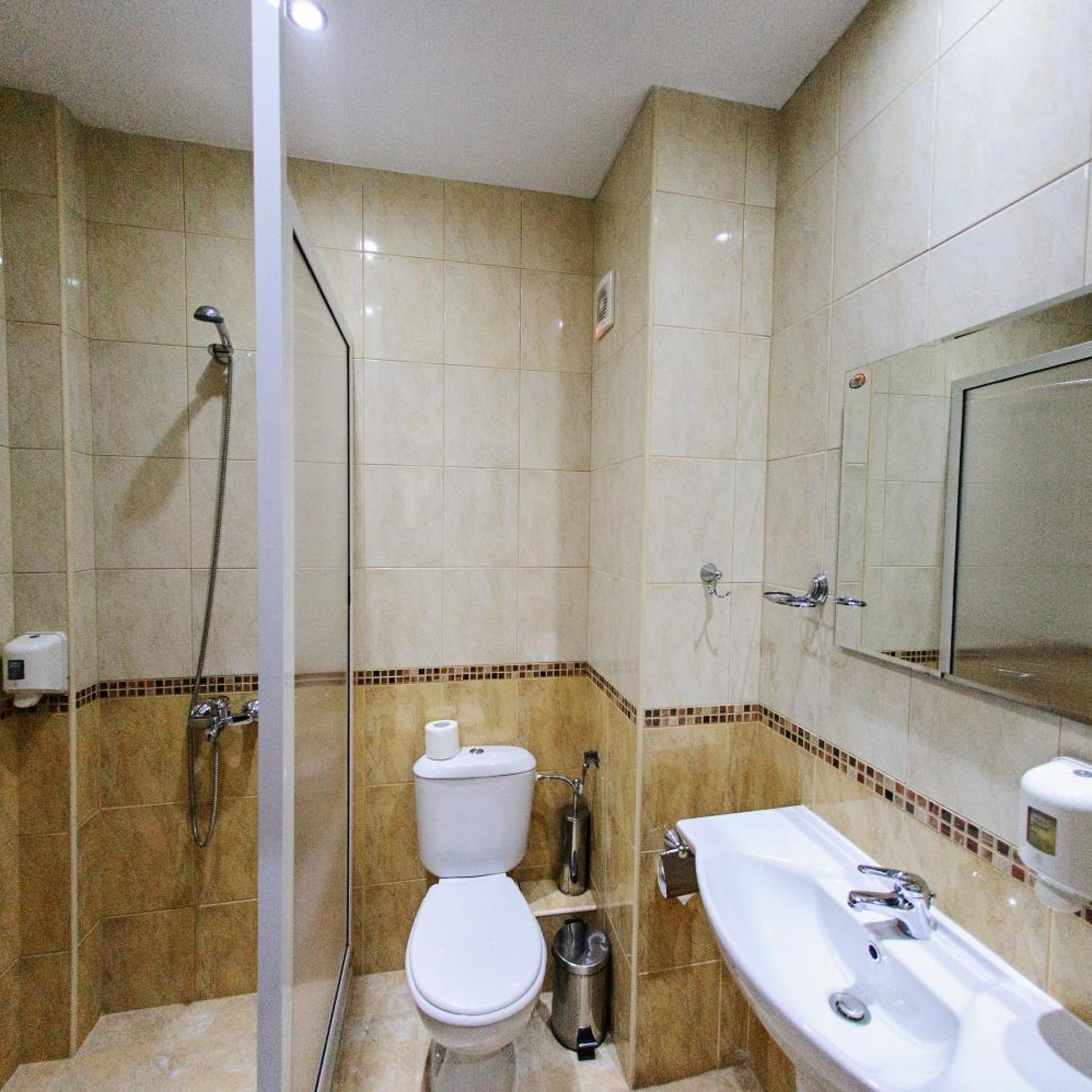 Dumanov Hotel 67/67