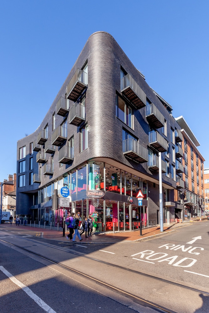 Kspace Sinclair Serviced Apartments 25/30