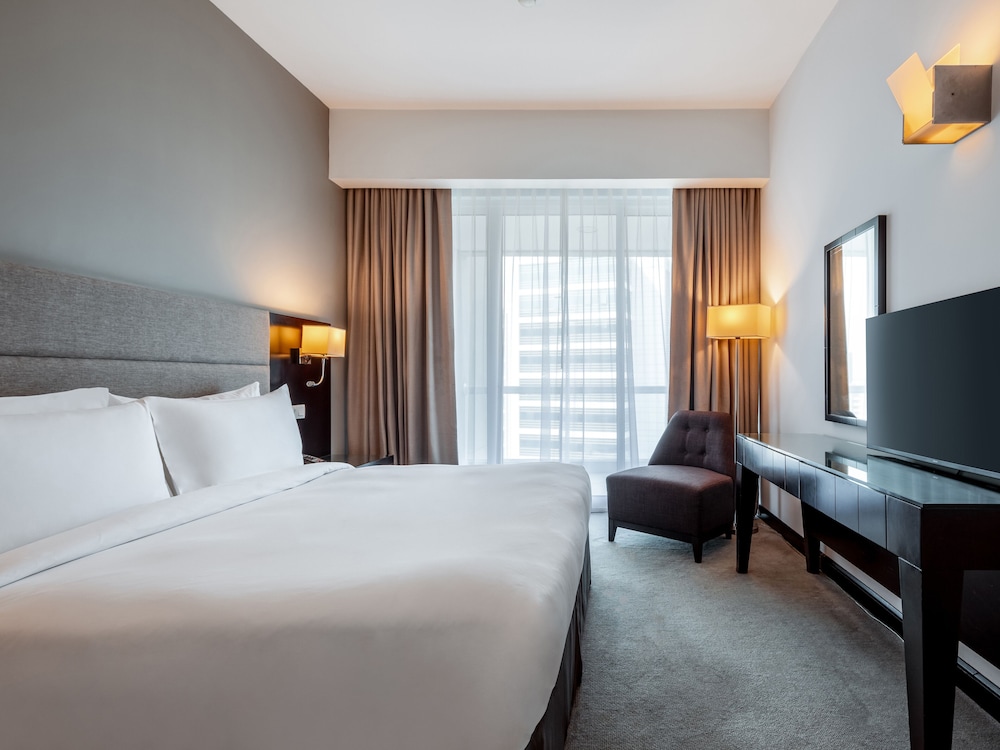 2 BEDROOMS, EXECUTIVE, APARTMENT
