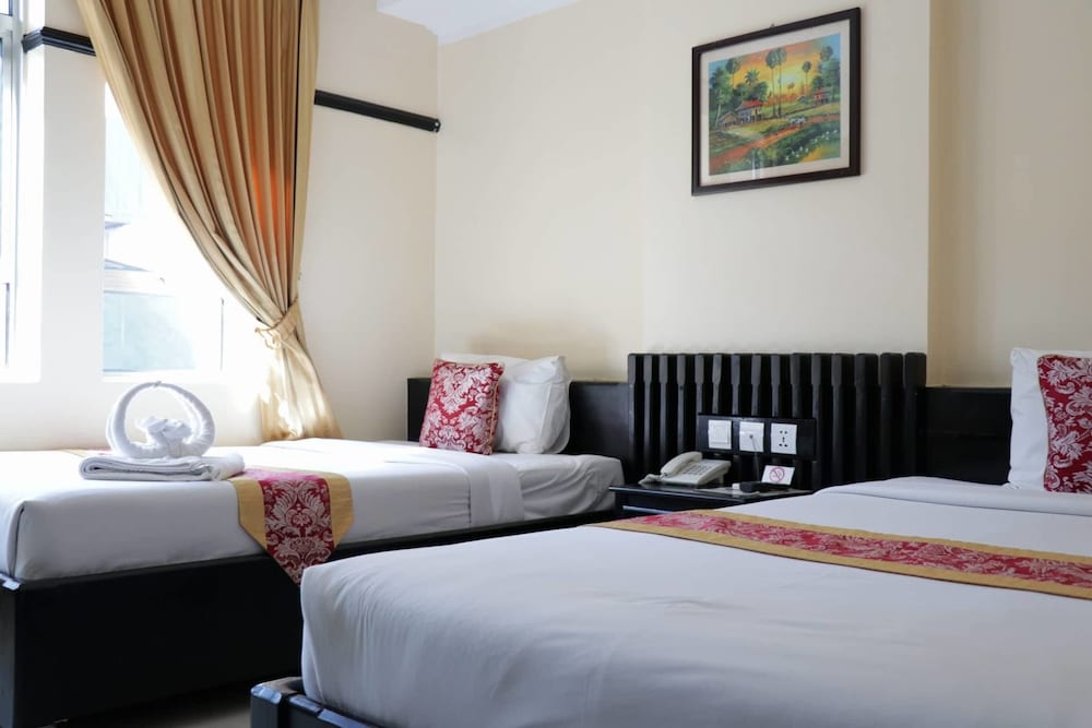 SALITA HOTEL 32/75
