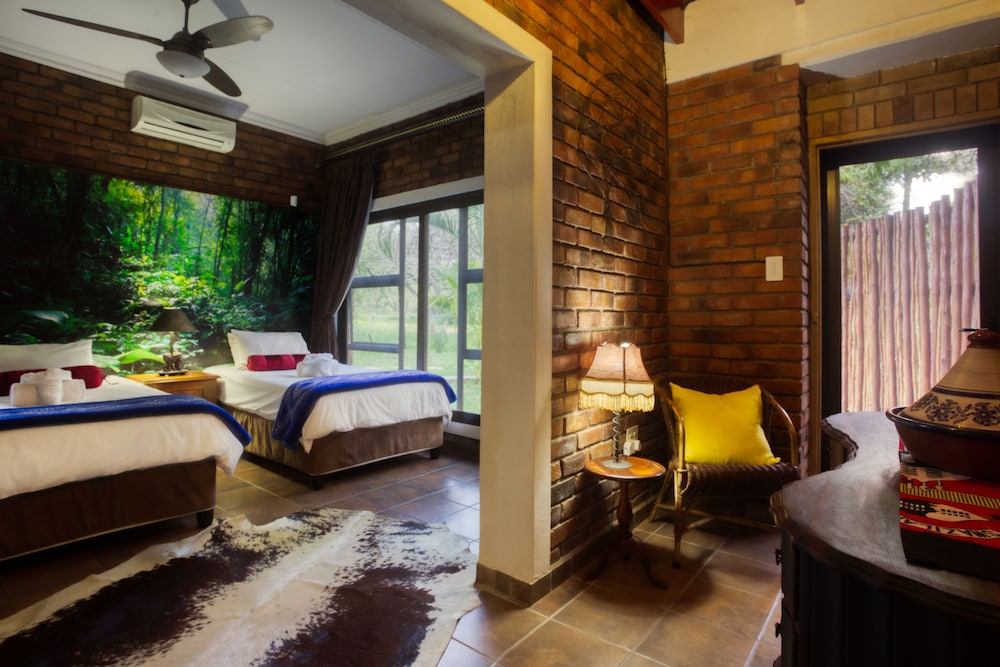 Doringpoort Safari Lodge(PTY)LTD 12/50