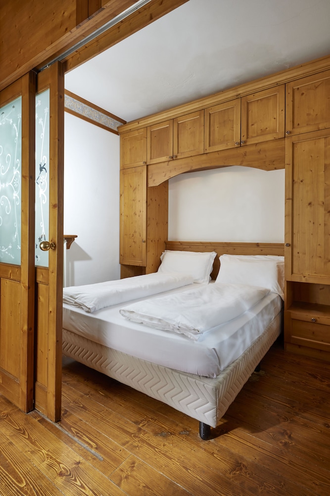 GRAND HOTEL MISURINA 21/87