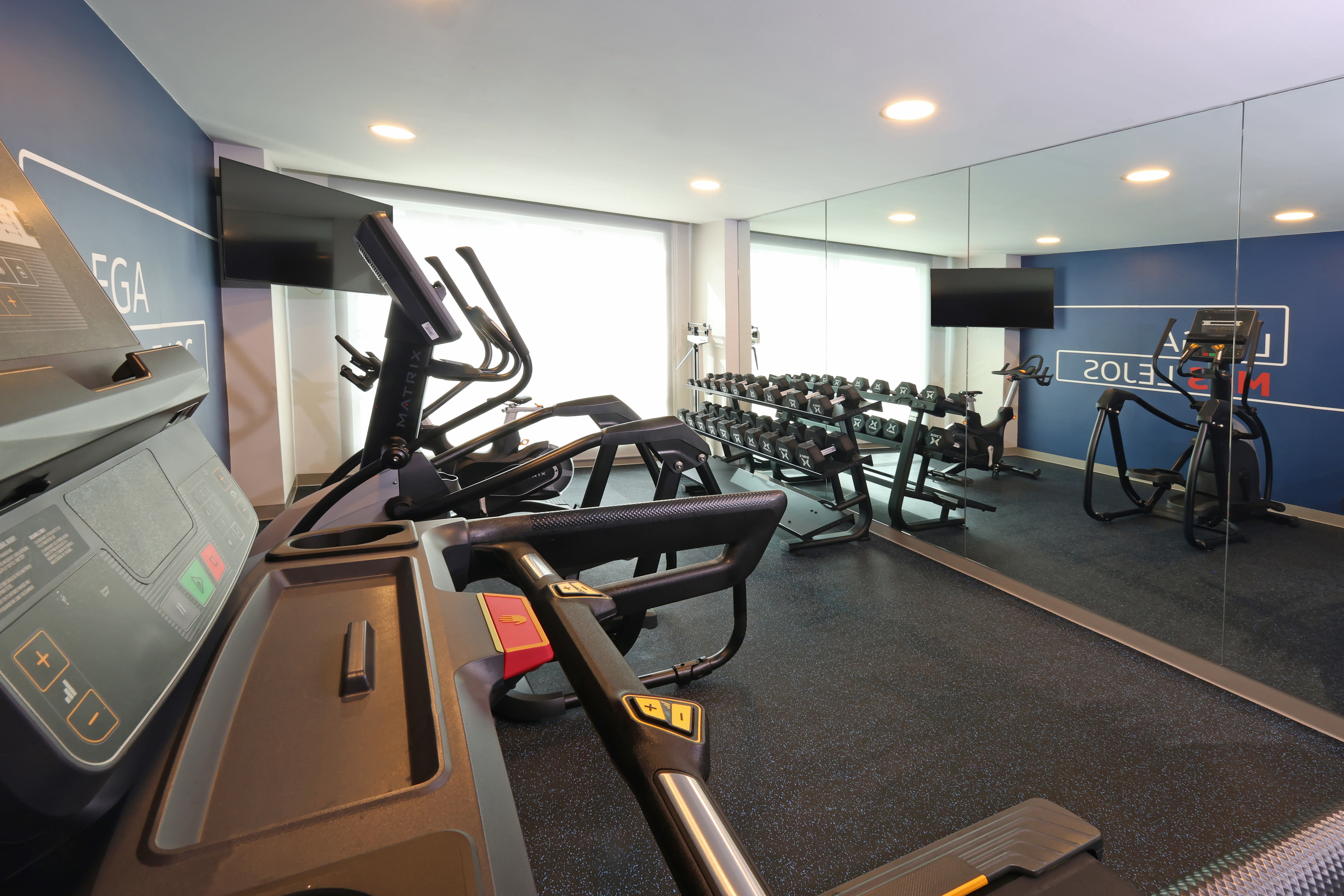 HOLIDAY INN EXPRESS VERACRUZ BOCA DEL RIO 18/29