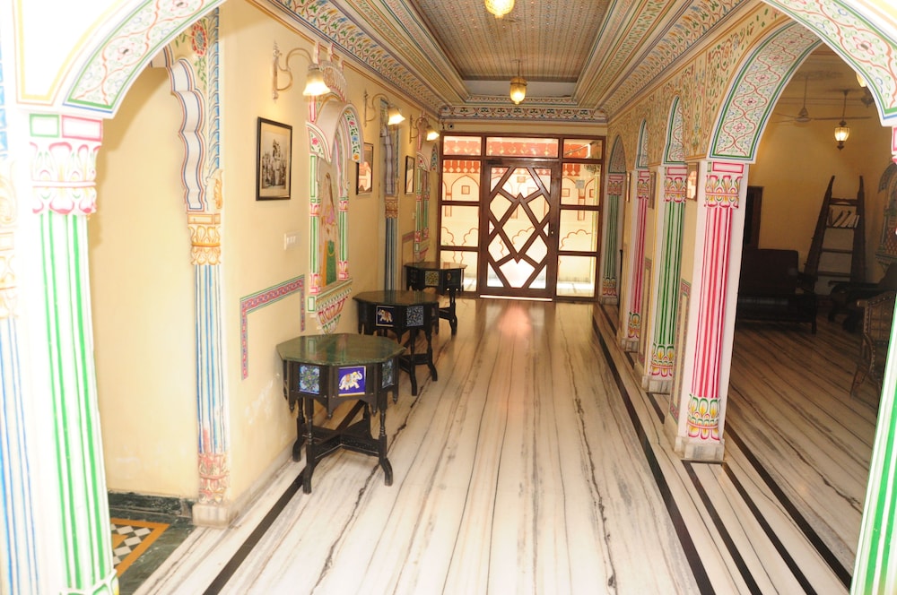 Hotel Sajjan Niwas 21/32