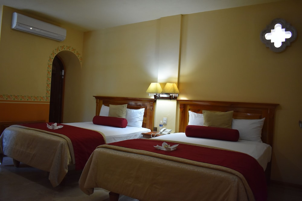 Cancun International Suites Ex Mallorca Hotel And Suites 14/35