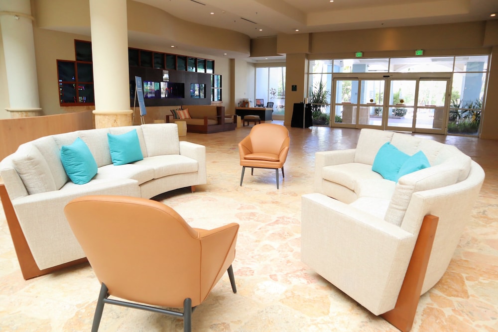 Embassy Suites by Hilton San Juan Hotel & Casino 24/41