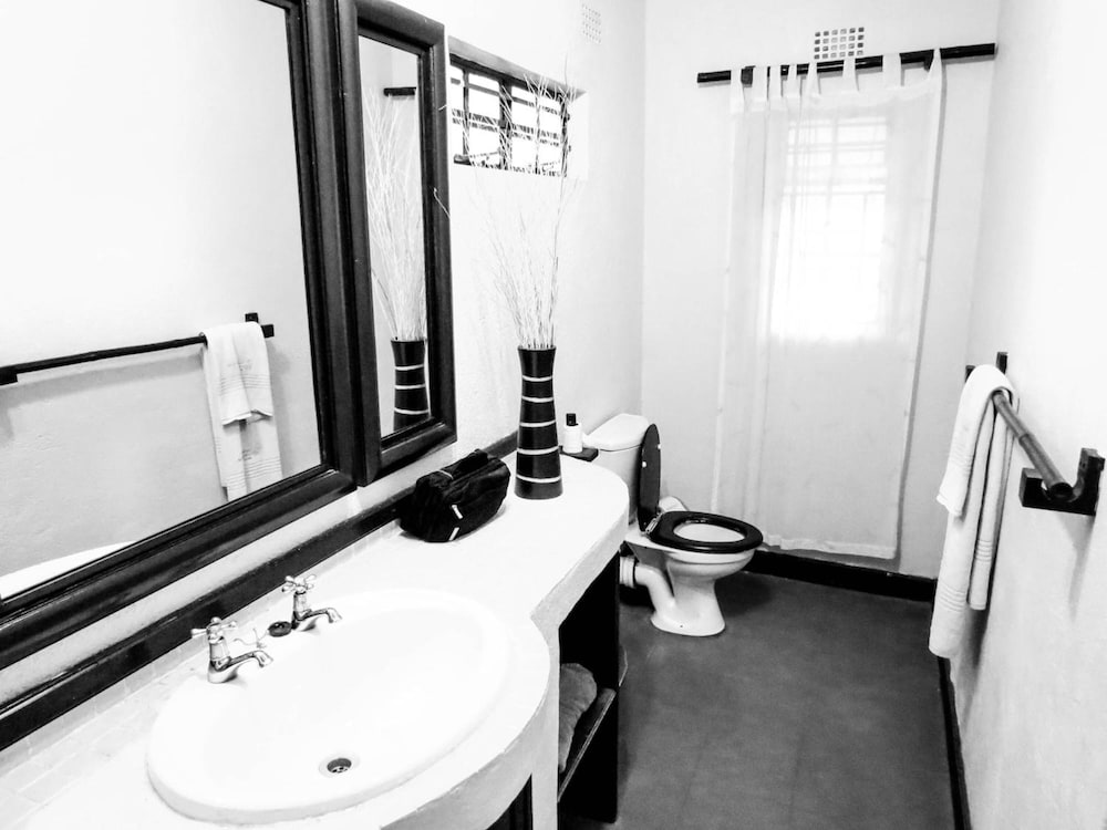 Woodlands Lilongwe 33/34