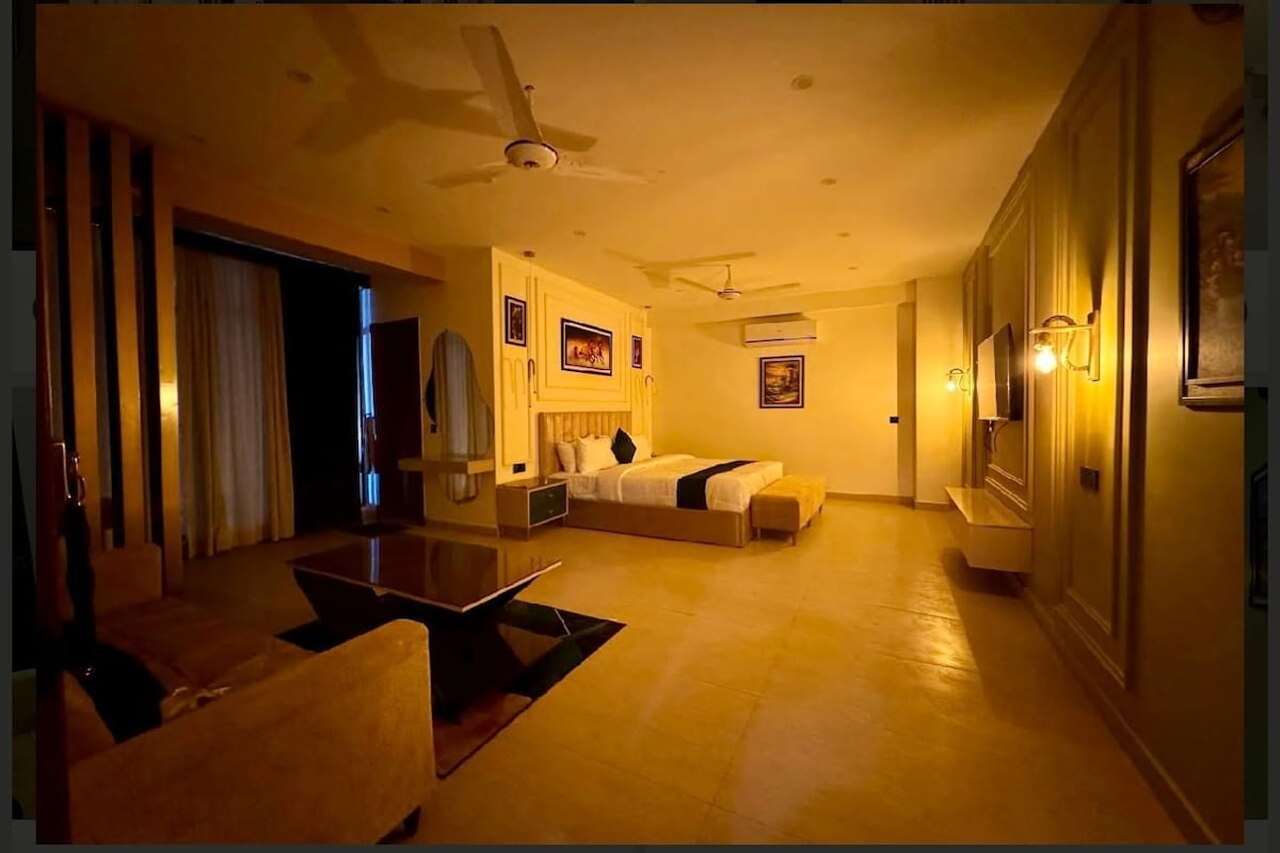 Sea Shell Legacy Hotel 9/10
