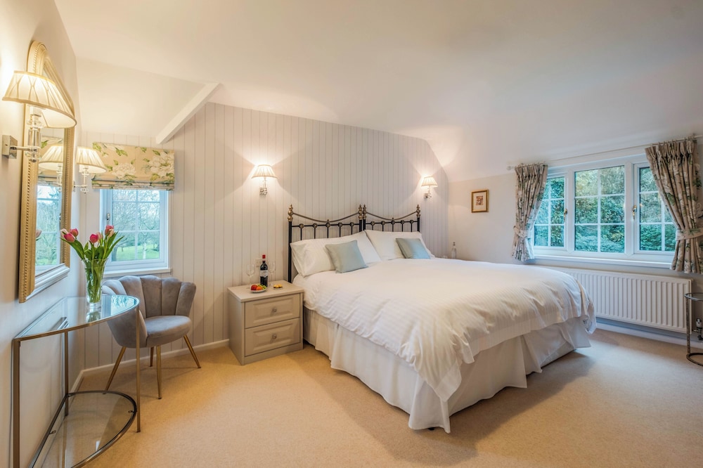 Stream House Luxury Bed and Breakfast 7/50