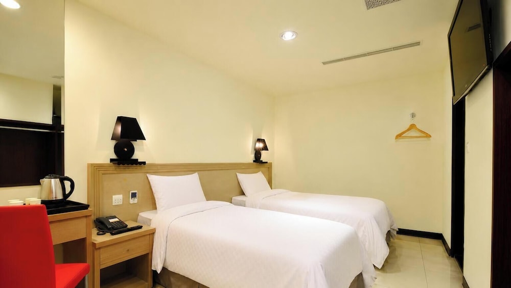 Bravo Hotel 25/43