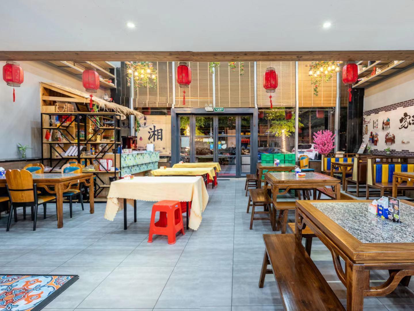 Vienna Hotel (Dongguan Chang'an Railway Station Bubugao) 37/46