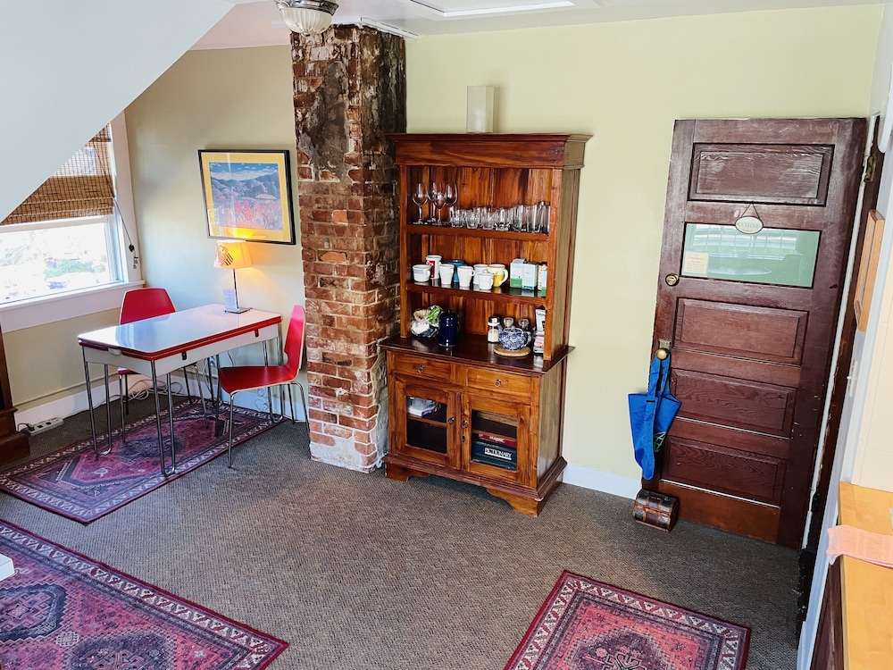 Portland International Guesthouse 28/50