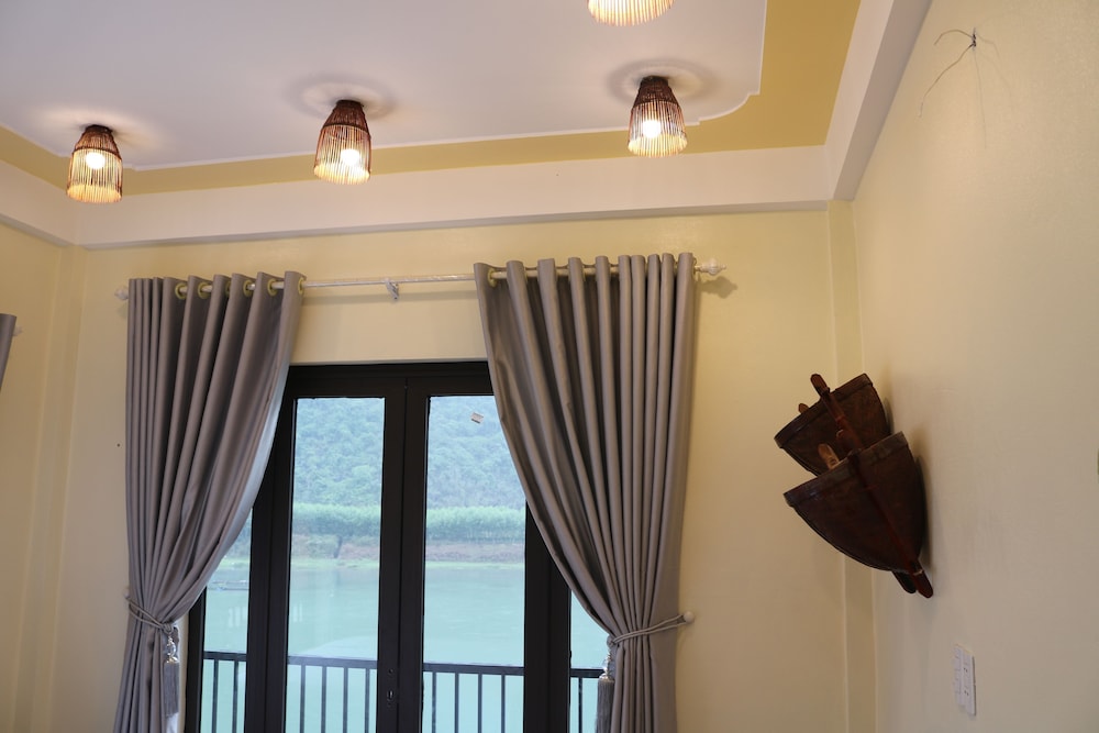 Phong Nha Coco Riverside Homestay 24/50