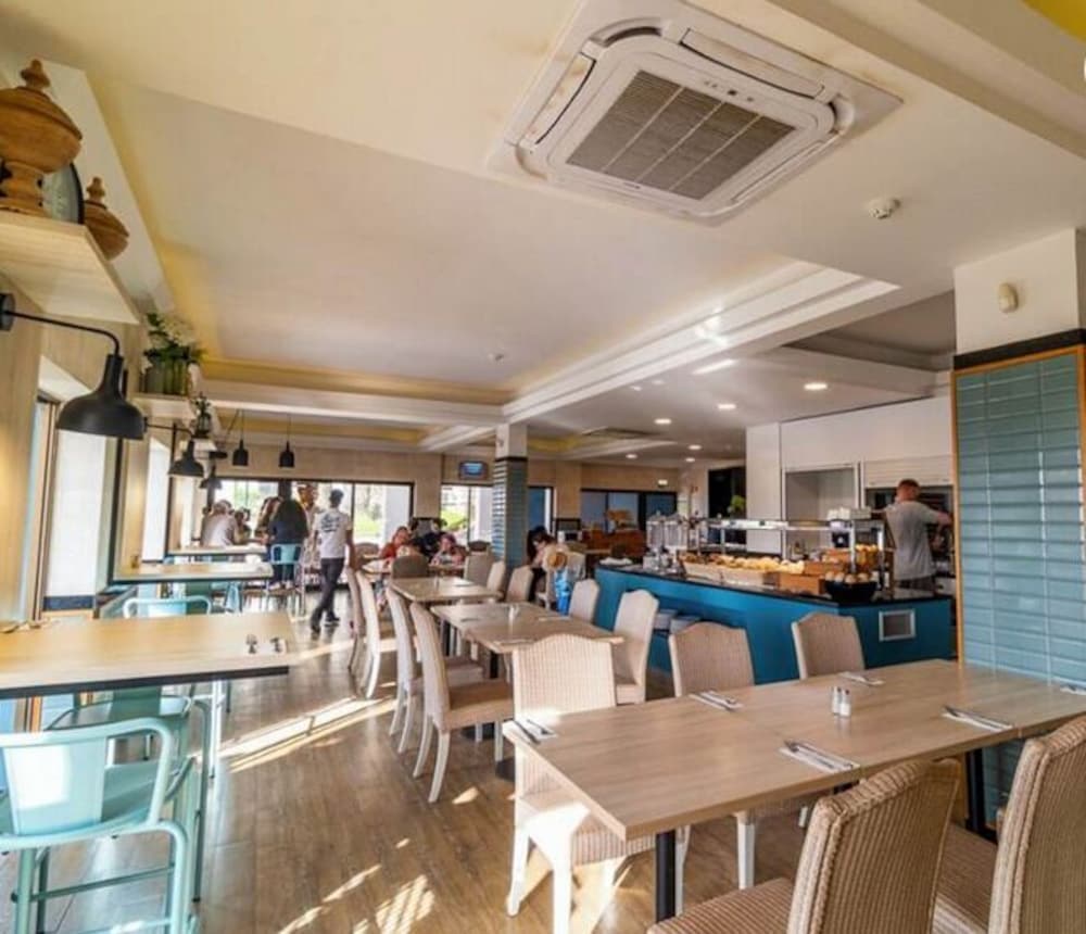 Ukino Terrace Algarve 48/65
