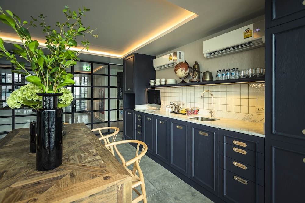 Apartelle Jatujak Hotel 7/63