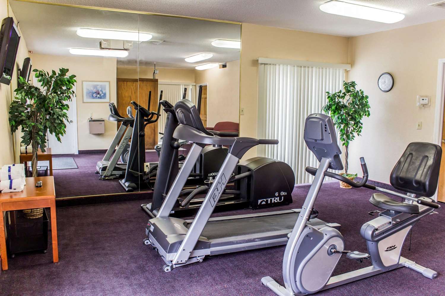 Quality Inn Kinston Hwy 70 16/33
