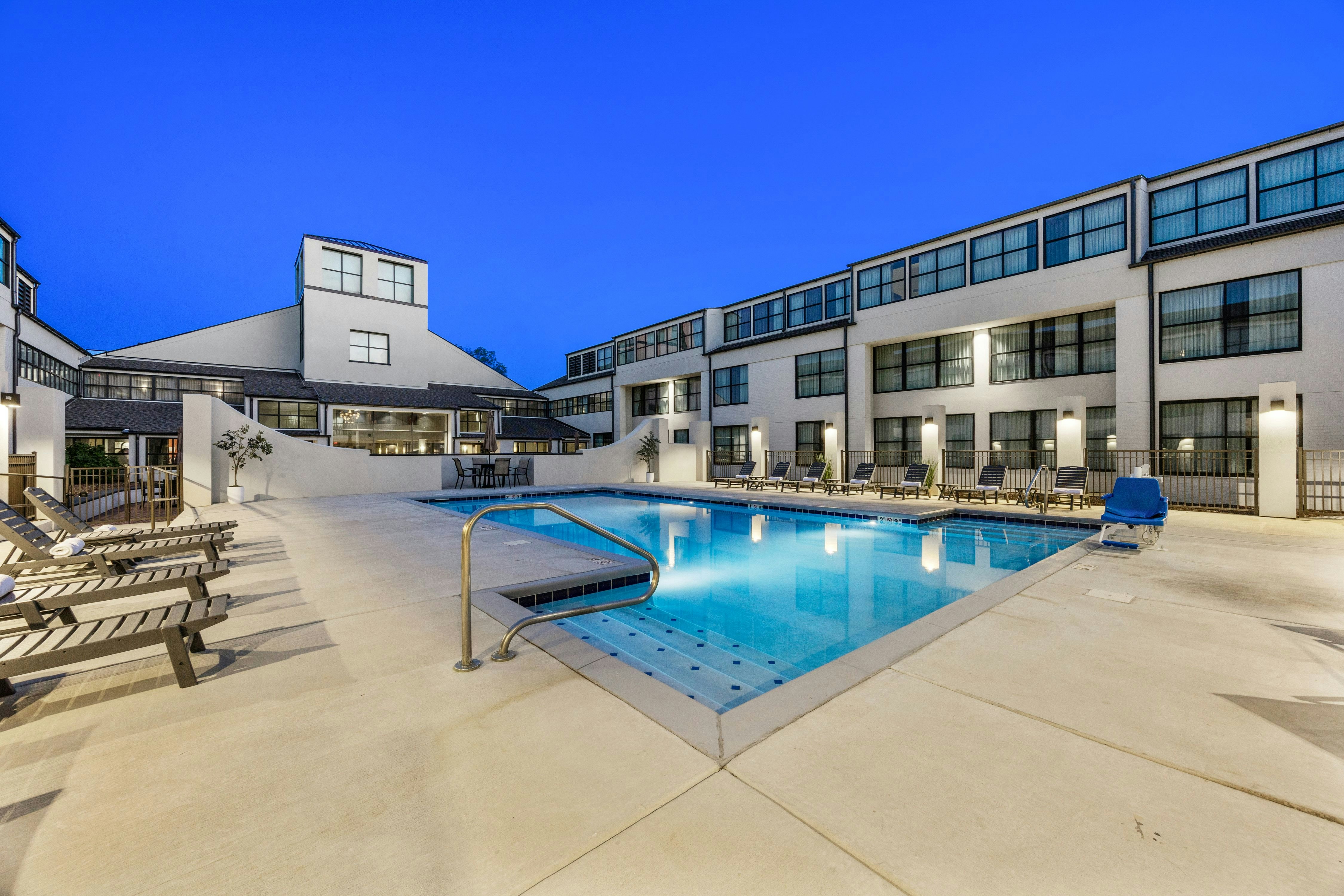 DoubleTree Suites by Hilton Hotel Huntsville South 36/36