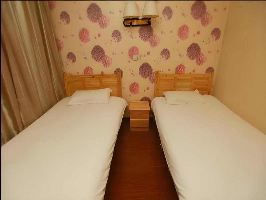 Chengdu Dcent Hostel 10/14