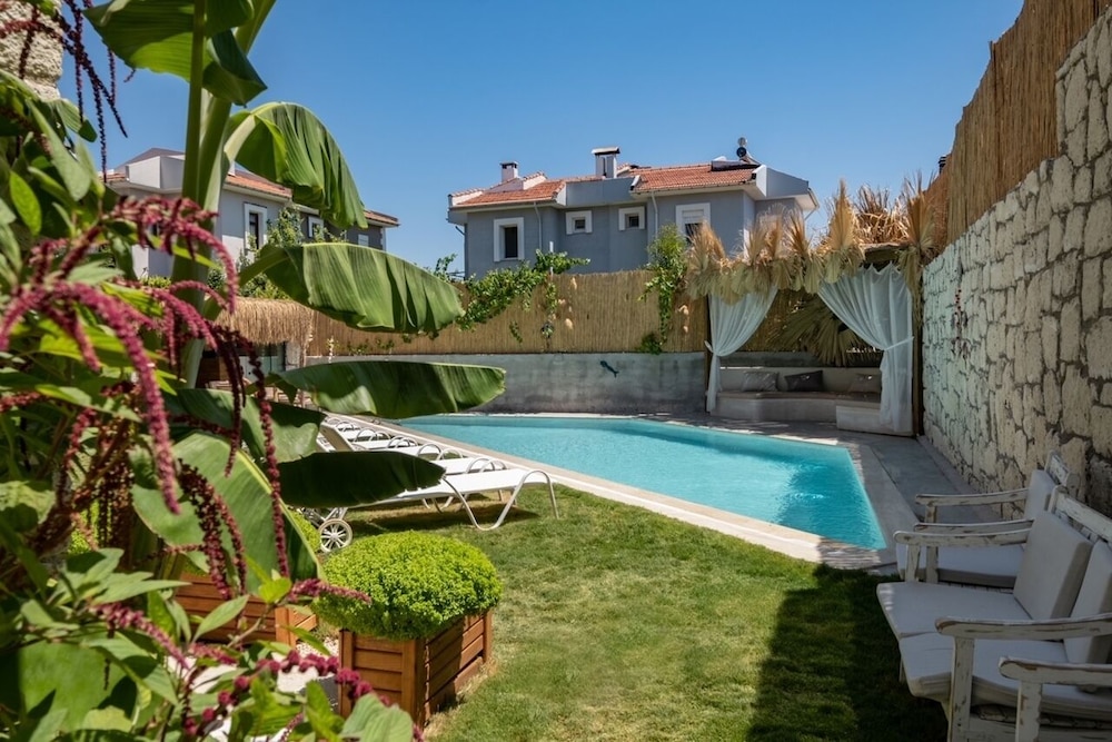 Jera Alacati 31/38