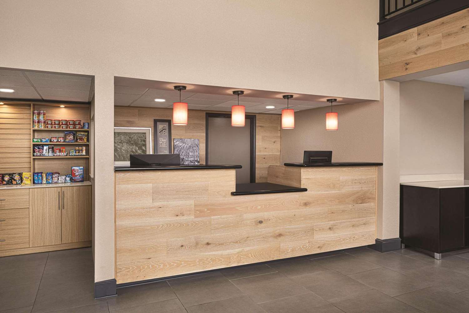 Country Inn & Suites by Radisson, Dunn I-95 3/13