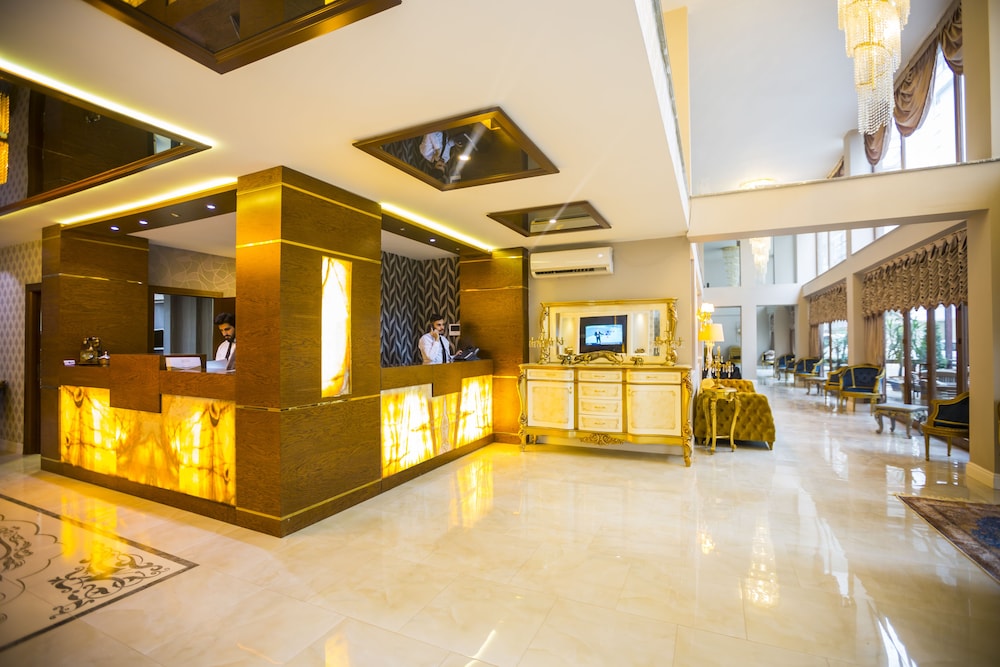 Real King Suit Otel 5/50