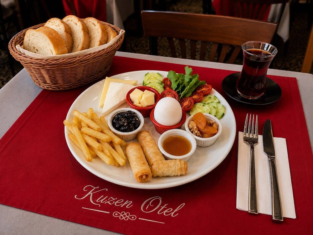 Kuzen Otel - Adults Only 30/50