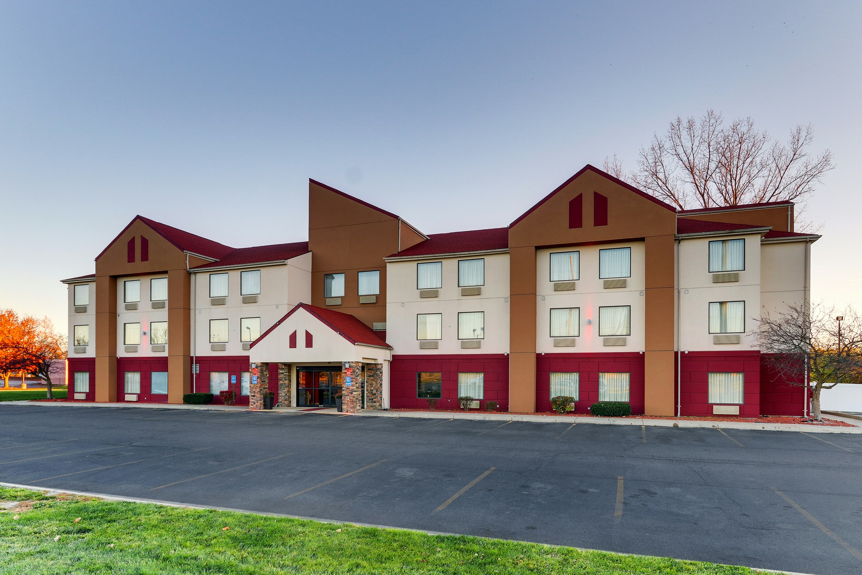 Red Roof Inn Springfield, OH 2/45