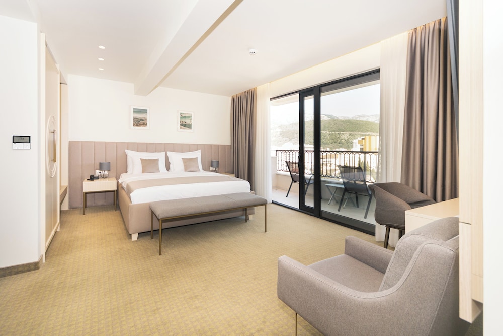 Hotel Pima Budva 35/52