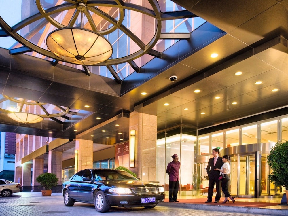 Grand Mercure Beijing Central 48/52
