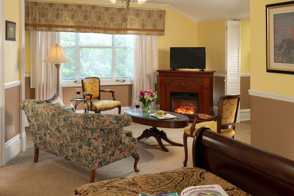 Albemarle Inn 64/79