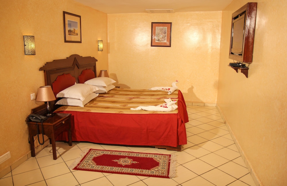 New Farah Hotel 16/44