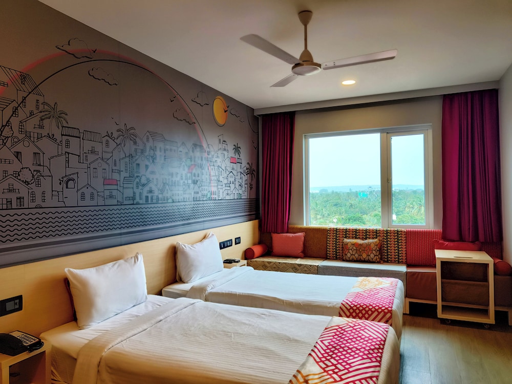 Luxury, Twin Beds, Tropical View