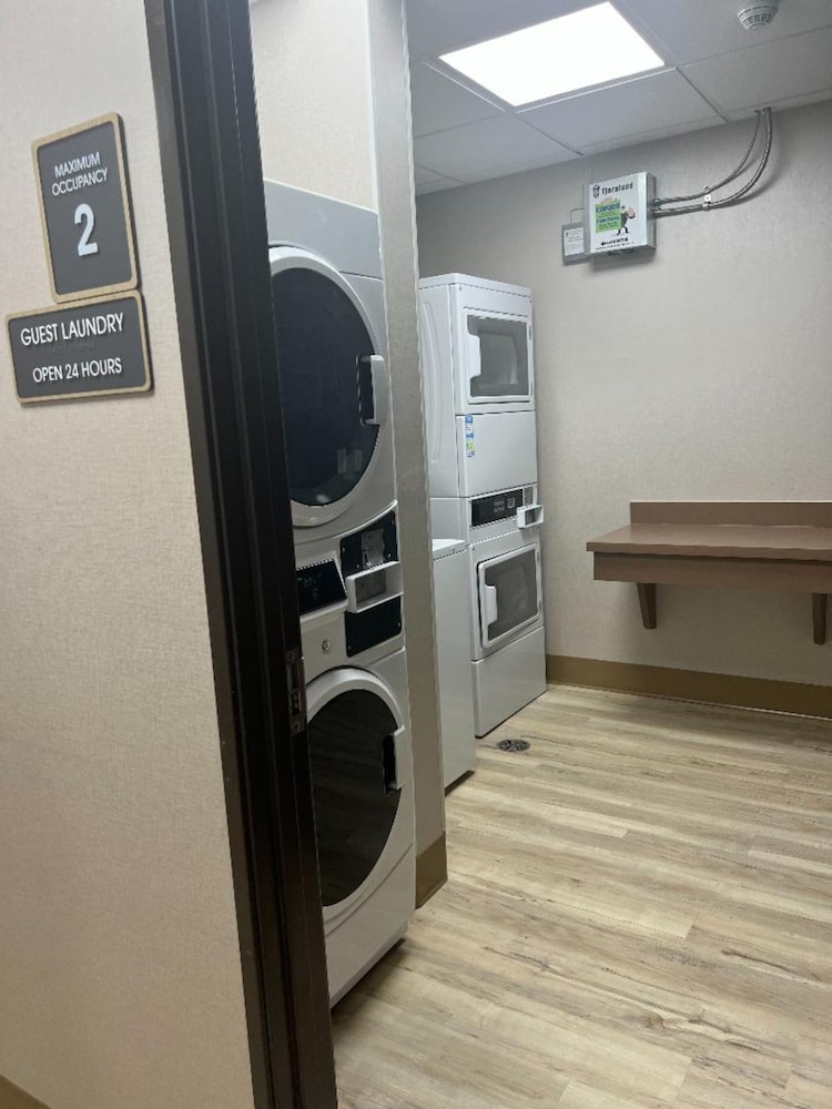 MainStay Suites Colorado Springs East - Medical Center Area photo2
