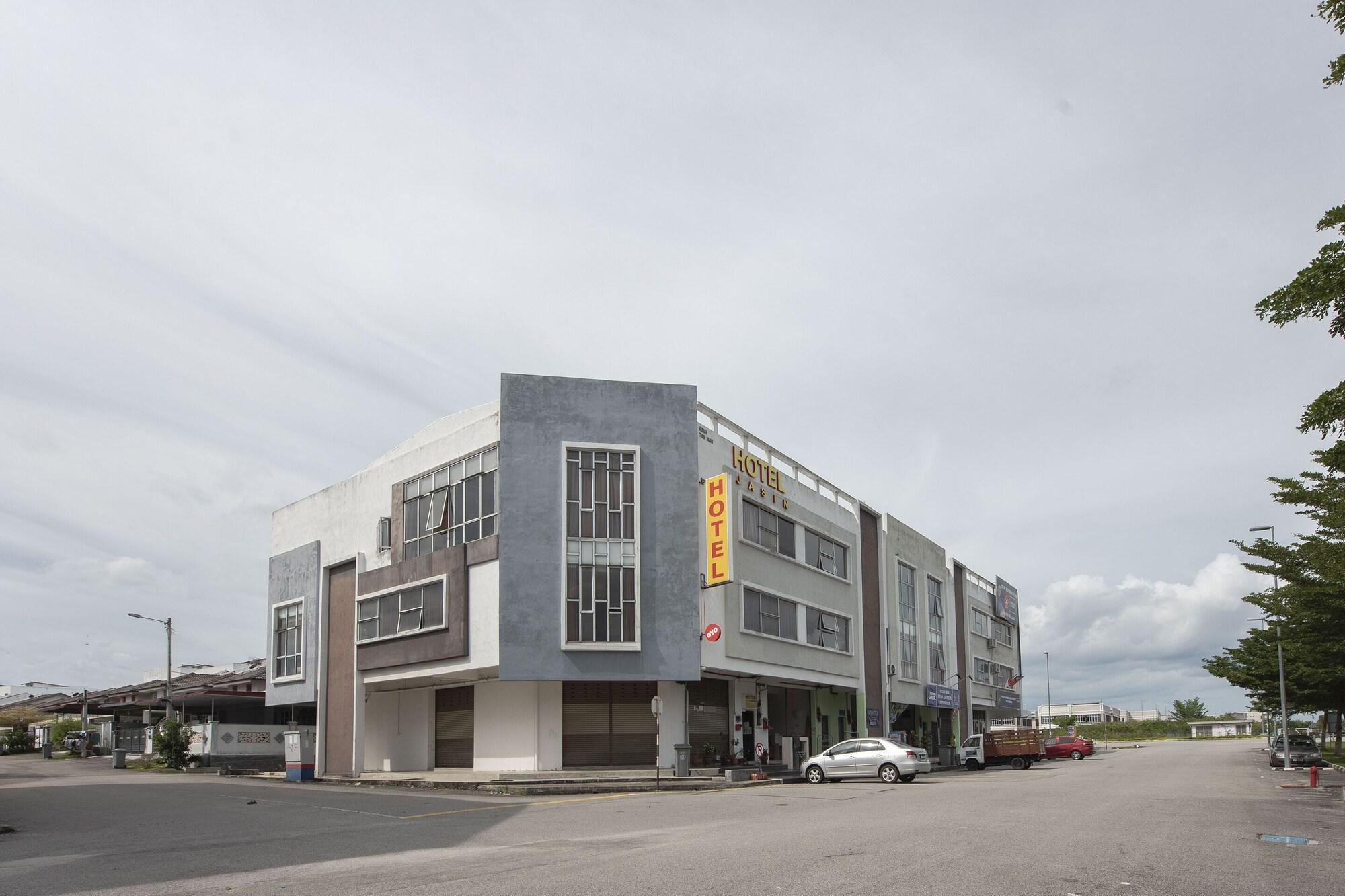 Hotel O Jasin 42/50