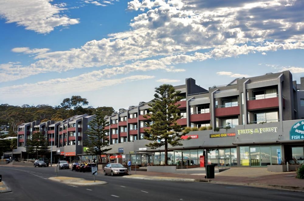 Cumberland Lorne Resort 52/59